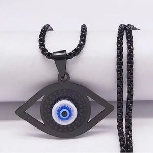 Sterling silver Black evil eye 🧿 necklace
